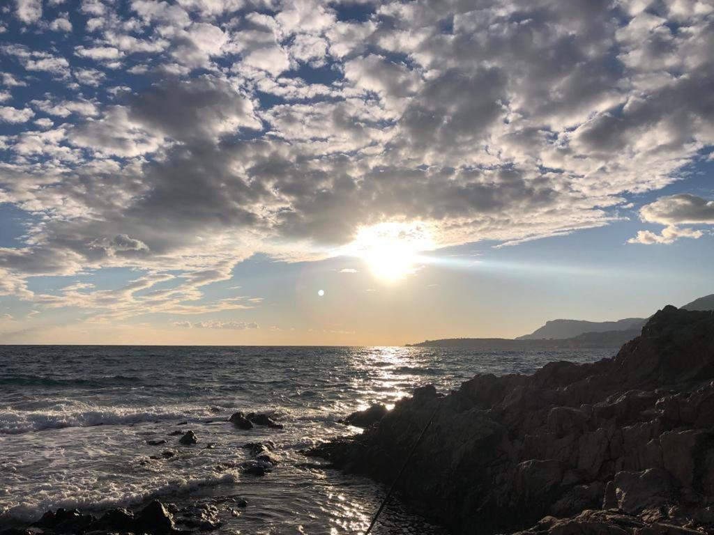 Amore A Prima Vista !! Mortola Mortola Superiore Esterno foto